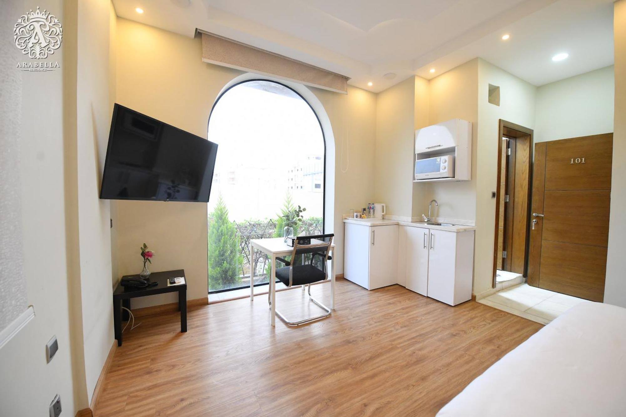Arabella 3*